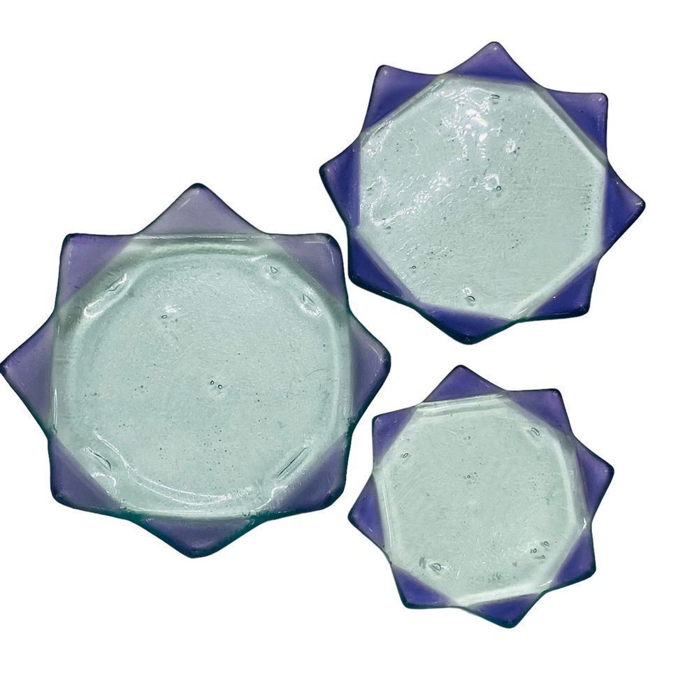 10/$25🦋 Set of 3 Stackable Purple & Blue Lotus Glass Trinket Trays - Picture 5 of 15